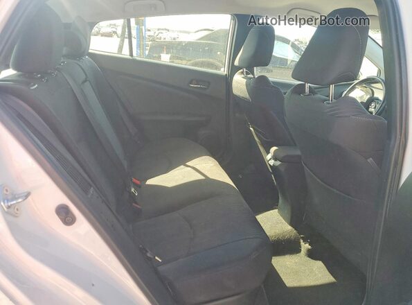 JTDKAMFP0M3190825 2021 TOYOTA PRIUS White Widok tylnych siedzeń