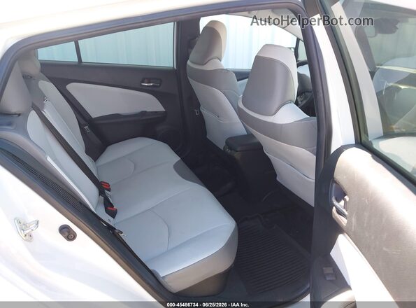 JTDKAMFP2N3226970 2022 TOYOTA PRIUS PRIME White VIN კოდის სტიკერის ხედი
