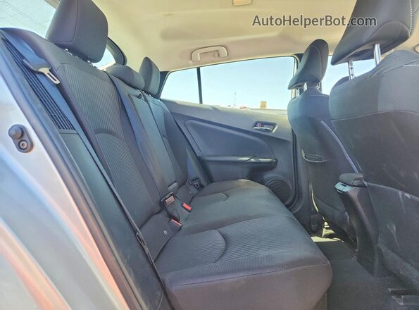 JTDKAMFP5M3174376 2021 TOYOTA PRIUS Silver 