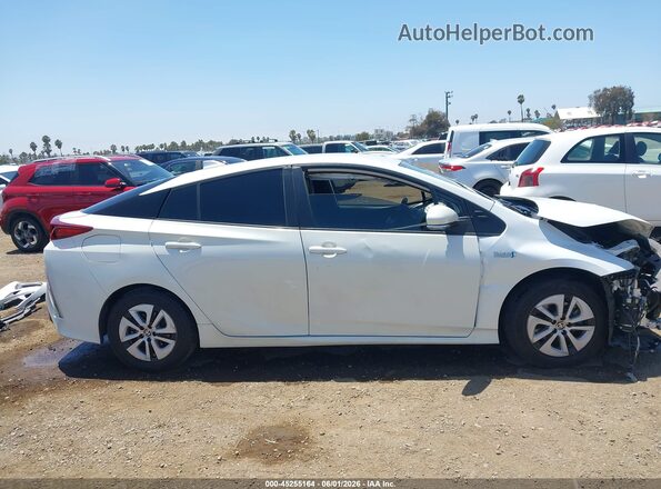 JTDKAMFP9M3165048 2021 TOYOTA PRIUS PRIME White 360 interior view