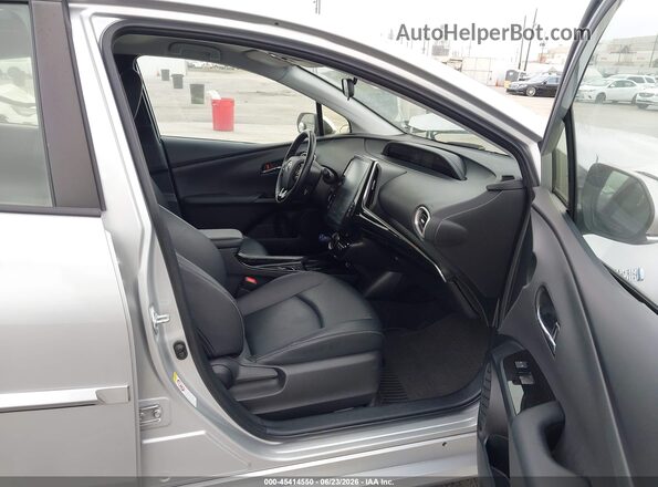 JTDKAMFP9N3201208 2022 TOYOTA PRIUS PRIME Silver Սալոնի դիմացի տեսք