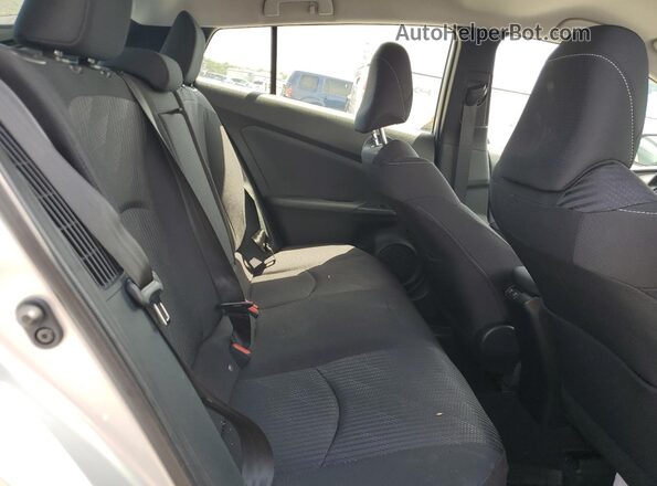 JTDKAMFP9N3215416 2022 TOYOTA PRIUS Серебряный Вид задних сидений