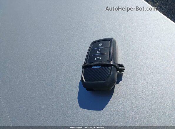 JTDKAMFP9N3225900 2022 TOYOTA PRIUS PRIME Navy წინა პანელის ხედი