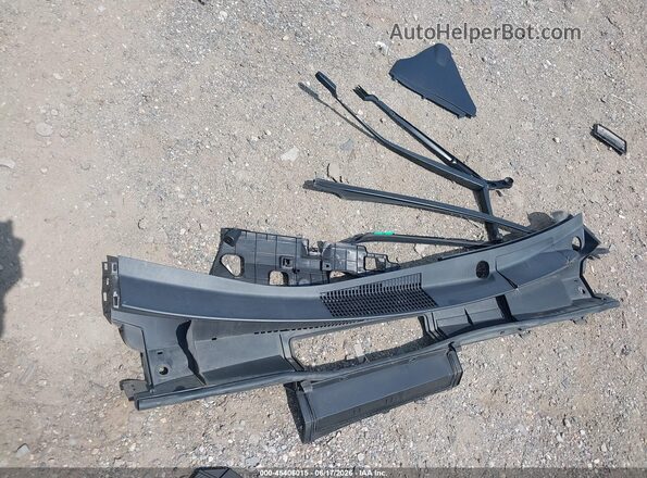 JTDKAMFU2M3152602 2021 TOYOTA PRIUS White Սարքավորումների վահանակի տեսք