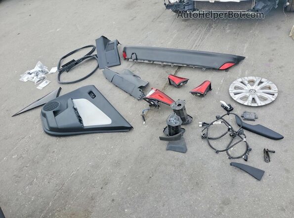 JTDKAMFU2N3174438 2022 TOYOTA PRIUS Gray 