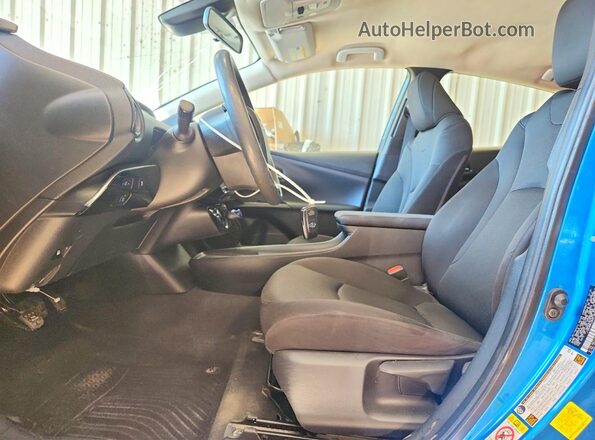 JTDKAMFU4M3140662 2021 TOYOTA PRIUS Blue Вид салону спереду
