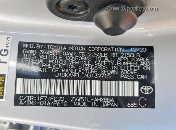 JTDKAMFU5M3139715 2021 TOYOTA PRIUS Серебряный Вид наклейки с VIN-кодом