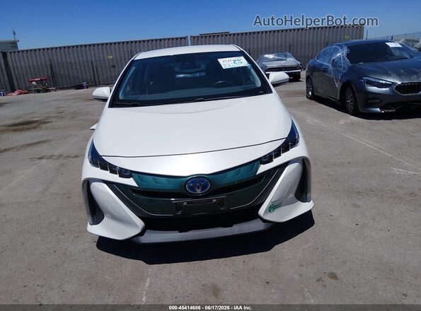 JTDKARFP0H3001903 2017 TOYOTA PRIUS PRIME White Rear interior view