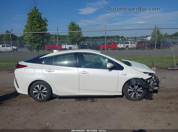 JTDKARFP2H3057664 2017 TOYOTA PRIUS PRIME White Панорамний вид салону 360°