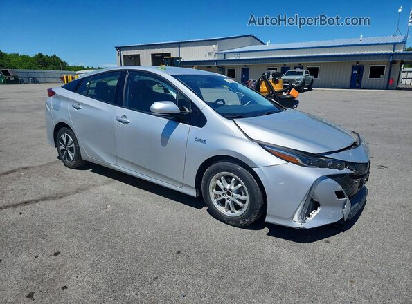 JTDKARFP2J3076303 2018 TOYOTA PRIUS Silver წინა მარჯვენა