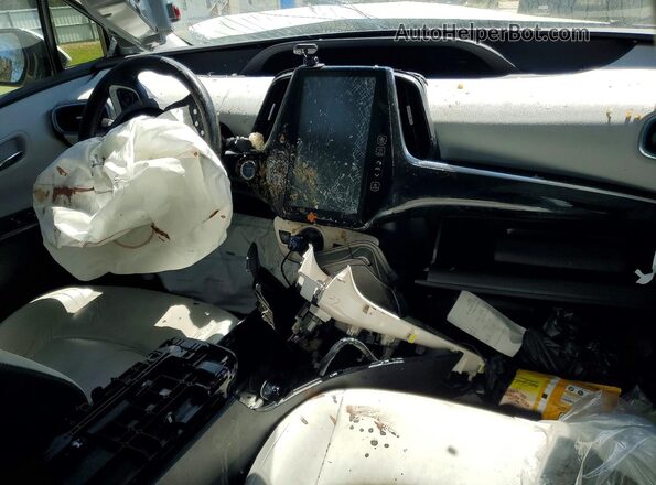 JTDKARFP3H3000406 2017 TOYOTA PRIUS White Vista del salpicadero