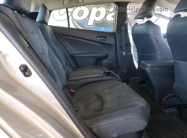 JTDKARFP3H3056331 2017 TOYOTA PRIUS Silver Вид задніх сидінь