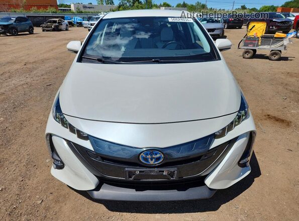 JTDKARFP4L3138237 2020 TOYOTA PRIUS White Դիմացի տեսք