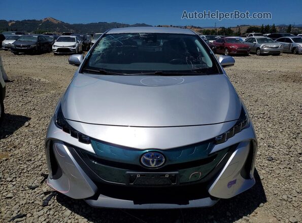 JTDKARFP8K3109662 2019 TOYOTA PRIUS Silver Widok z przodu