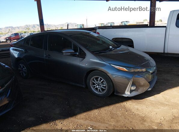 JTDKARFPXJ3098596 2018 TOYOTA PRIUS PRIME Gray Rear interior view