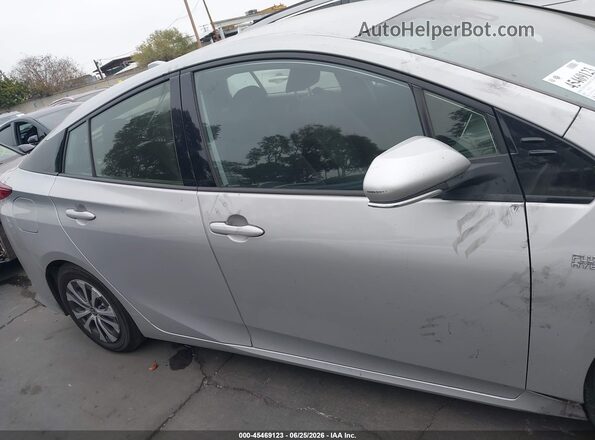JTDKARFPXL3154166 2020 TOYOTA PRIUS PRIME Серебряный Панорамный вид салона 360°