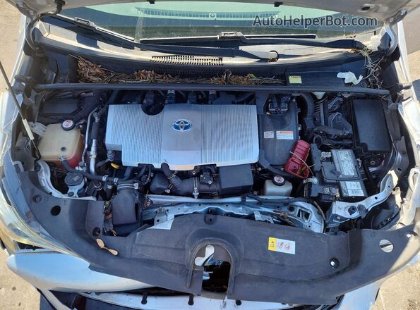 JTDKARFU2H3036741 2017 TOYOTA PRIUS Silver Widok wnętrza z tyłu