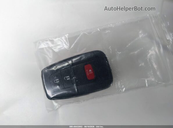 JTDKARFU3H3047649 2017 TOYOTA PRIUS Black Առջևի վահանակի տեսք