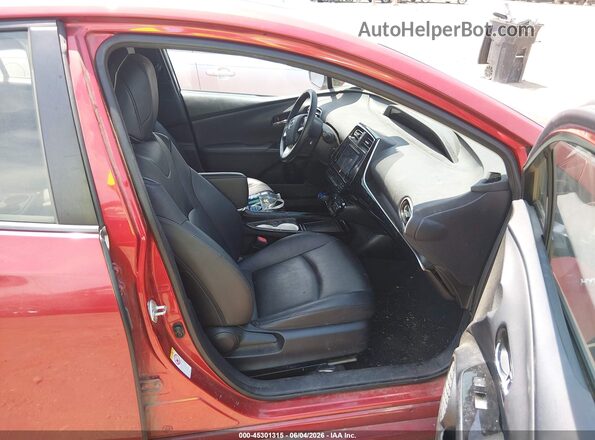 JTDKARFU3H3528047 2017 TOYOTA PRIUS Red Widok wnętrza z przodu
