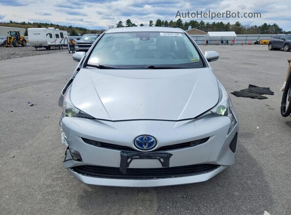 JTDKARFU3J3057331 2018 TOYOTA PRIUS Silver Front view
