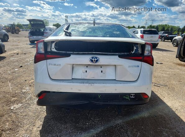 JTDKARFU4K3081025 2019 TOYOTA PRIUS Белый Вид сзади