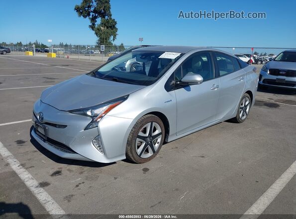 JTDKARFU7H3050831 2017 TOYOTA PRIUS Silver Front left