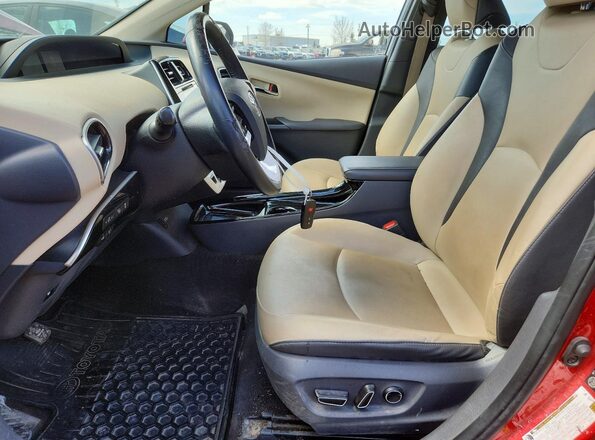 JTDKARFU7H3530951 2017 TOYOTA PRIUS Red Front interior view