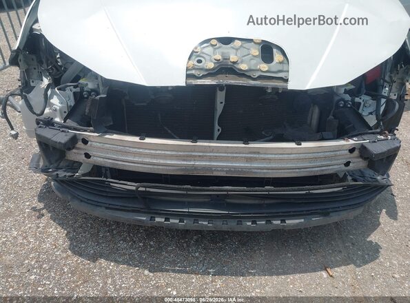 JTDKARFUXG3026909 2016 TOYOTA PRIUS White Front view