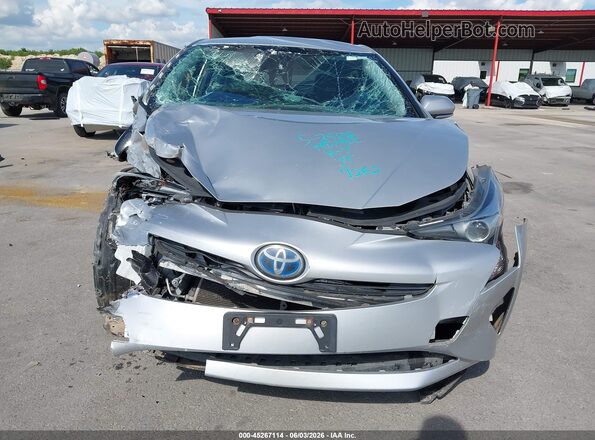 JTDKARFUXG3027252 2016 TOYOTA PRIUS Серебряный Вид спереди