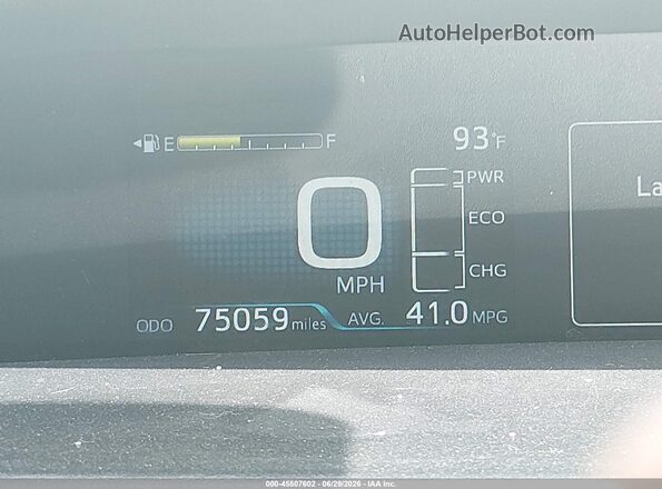 JTDKARFUXH3045039 2017 TOYOTA PRIUS White 