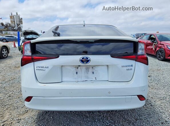 JTDL9RFU6K3008865 2019 TOYOTA PRIUS White Rear view