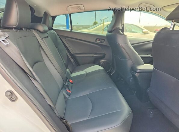 JTDL9RFU6K3008865 2019 TOYOTA PRIUS White Rear seats view