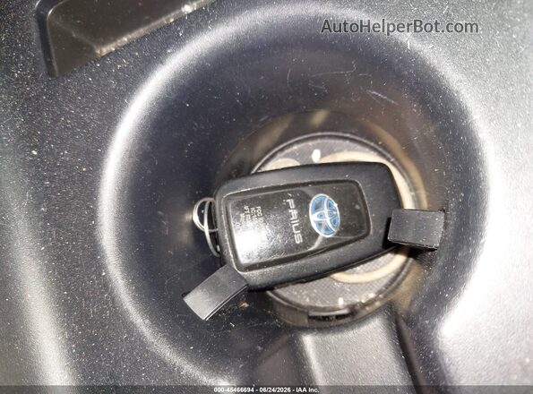 JTDL9RFU8K3009712 2019 TOYOTA PRIUS Blue Առջևի վահանակի տեսք