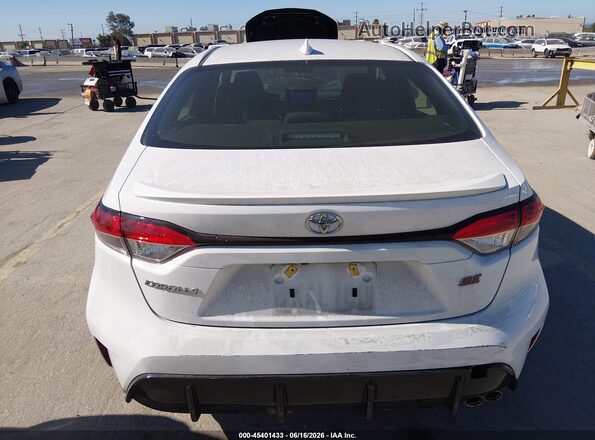 JTDP4MCE7RJ105174 2024 TOYOTA COROLLA White 