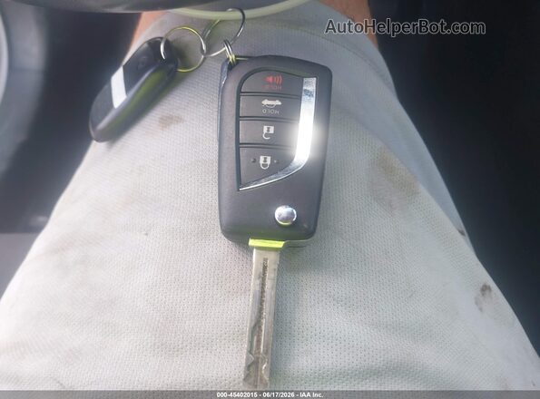 JTDS4MCE2N3508374 2022 TOYOTA COROLLA Silver Вид панелі приладів