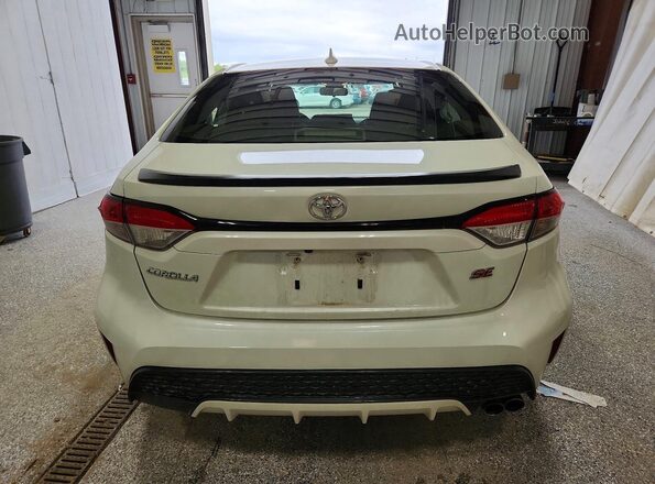 JTDS4MCE8MJ070518 2021 TOYOTA COROLLA Белый Вид сзади