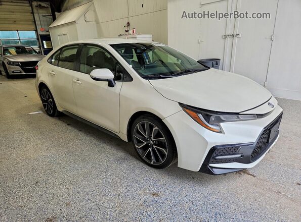 JTDS4MCE8MJ070518 2021 TOYOTA COROLLA Белый Передняя правая четверть