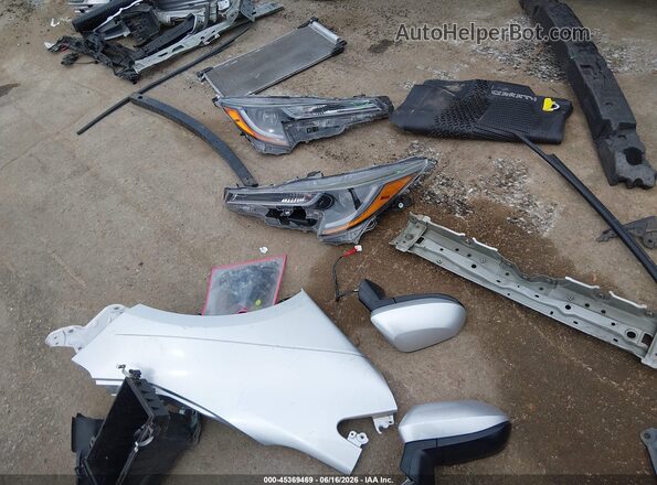 JTDVPMAE6MJ147961 2021 TOYOTA COROLLA Silver 