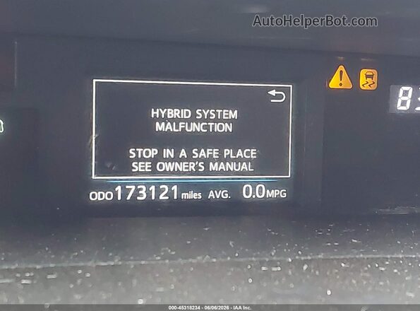 JTDZN3EU2GJ044186 2016 TOYOTA PRIUS V White 