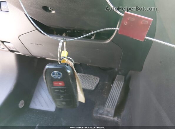 JTEAAAAH3MJ086881 2021 TOYOTA VENZA Red Vista del salpicadero