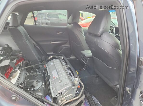 JTEAAAAH3NJ116401 2022 TOYOTA VENZA Blue Widok tylnych siedzeń
