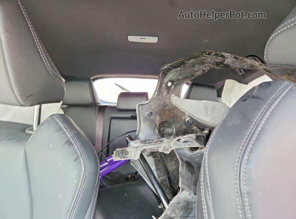 JTEAAAAH6MJ047122 2021 TOYOTA VENZA Белый 