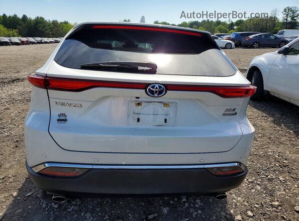 JTEAAAAH7NJ093656 2022 TOYOTA VENZA White Widok z tyłu