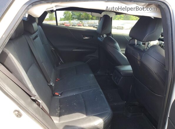 JTEAAAAH7NJ093656 2022 TOYOTA VENZA White Widok tylnych siedzeń