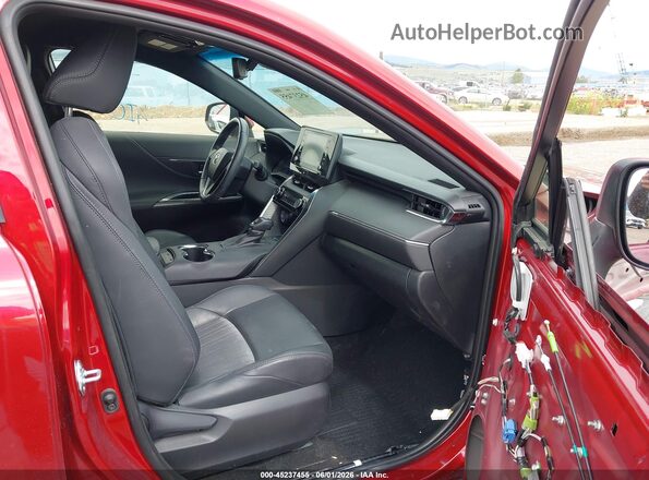 JTEAAAAHXMJ067647 2021 TOYOTA VENZA Red Front interior view