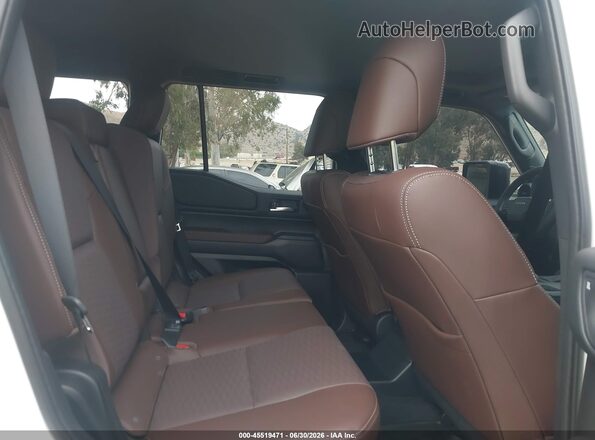 JTEABFAJ2TK062402 2026 TOYOTA LAND CRUISER White VIN կոդի պիտակի տեսք