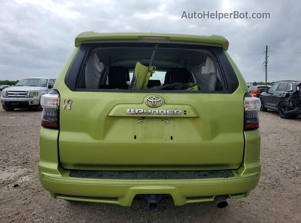 JTEAU5JR2P5288325 2023 TOYOTA 4RUNNER Green Widok z tyłu