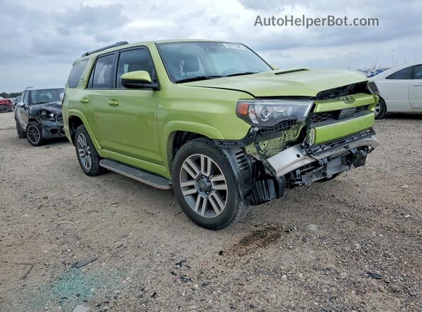 JTEAU5JR2P5288325 2023 TOYOTA 4RUNNER Green Przód prawy