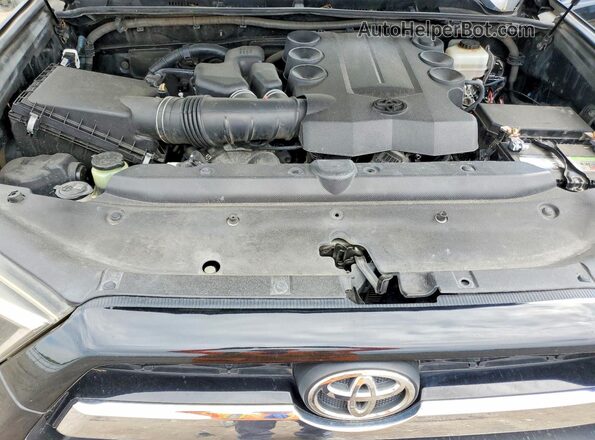 JTEBU5JR0G5324498 2016 TOYOTA 4RUNNER Black Widok komory silnika