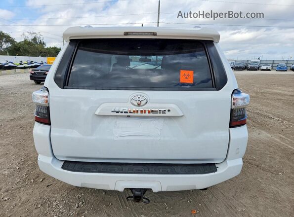 JTEBU5JR0G5371630 2016 TOYOTA 4RUNNER White უკანა ხედი